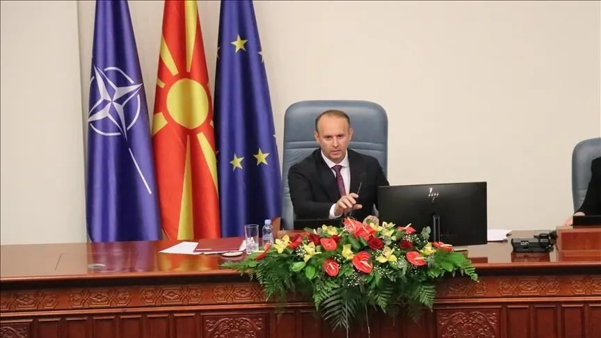 Tension në Qafë Thanë: Kryeparlamentari Gashi kërkon shpjegime për ndalimin e deputetëve në kufirin me Shqipërinë