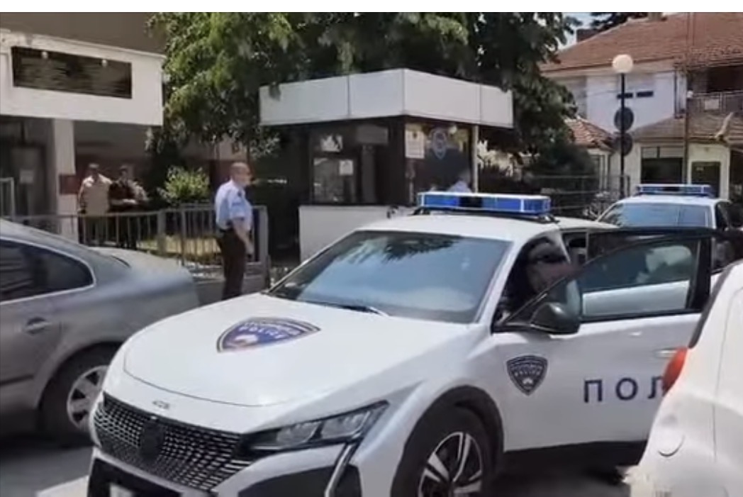 EKSKLUZIVE: Aksion policor në Gostivar, arrestohen drejtori dhe menaxhmenti i NP „Komunalec“.