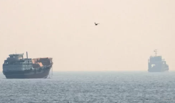 Mbyllet Hurmuzi, nis sërish lufta SHBA-Iran, ja sa pritet të shkojnë çmimet e naftes