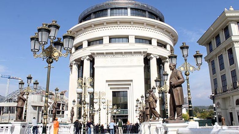 Prokuroria zbardh skemën që çoi bankën Eurostandard në falimentim me kredi pa mbulim