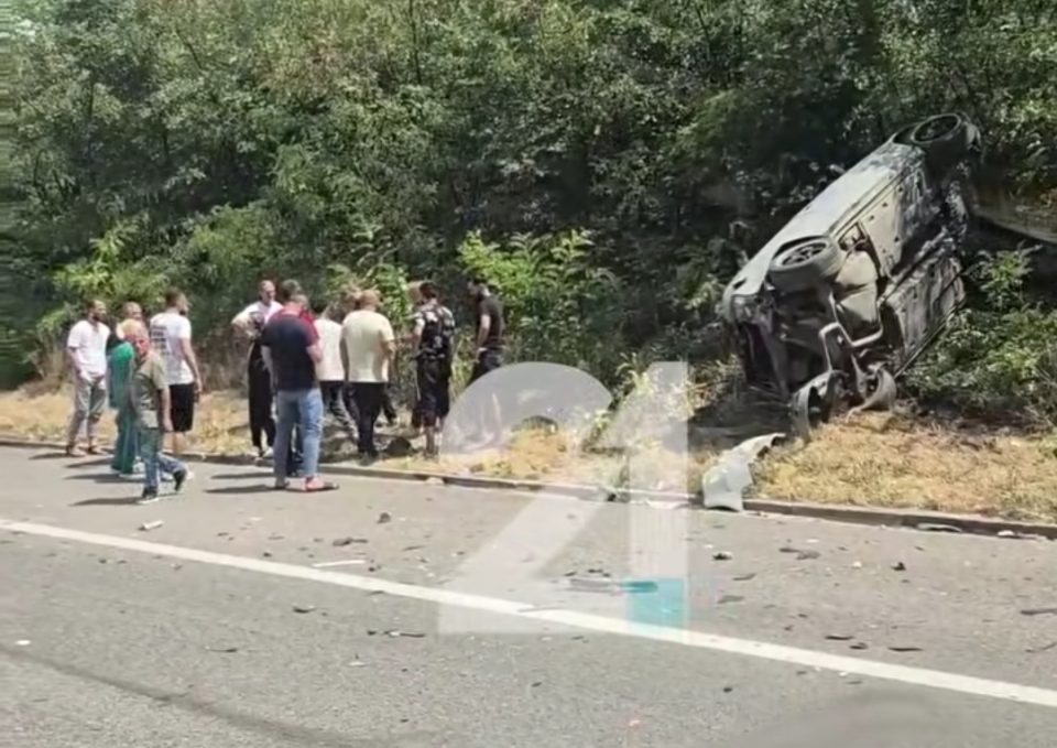 Aksident në autostradën Tetovë–Shkup, trafiku zhvillohet vetëm në një korsi