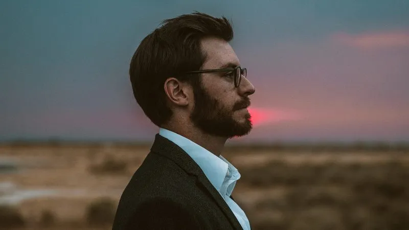 Si të njohim një burrë që tradhton vetëm duke e parë në fytyrë