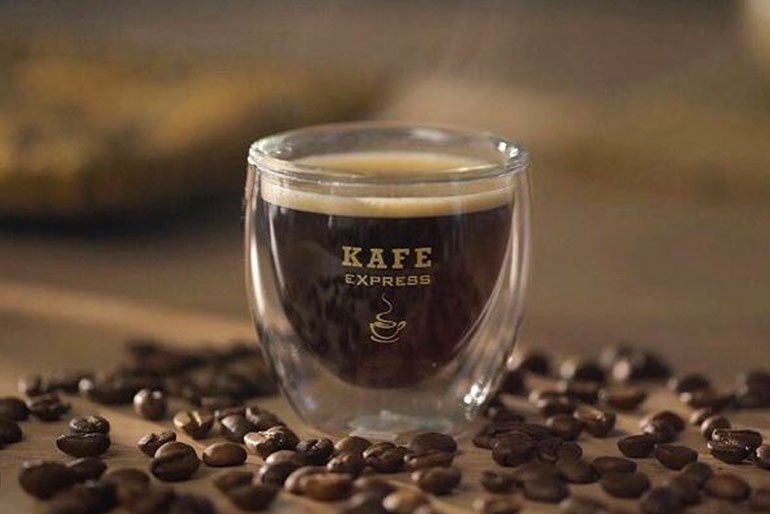 E pini kafen? Studimi i fundit habit – Ja sa kafe duhet të pini në ditë